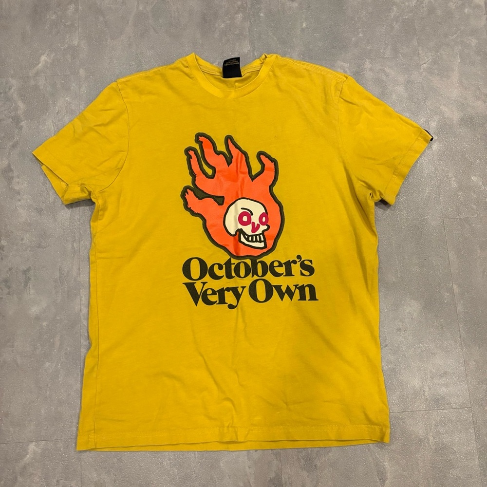 OVO October’s Very Own‎ Hot Skulls T-shirt RARE Size Small